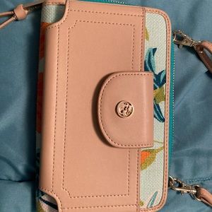 Crossbody Spartina purse with tropical 🌴 print.